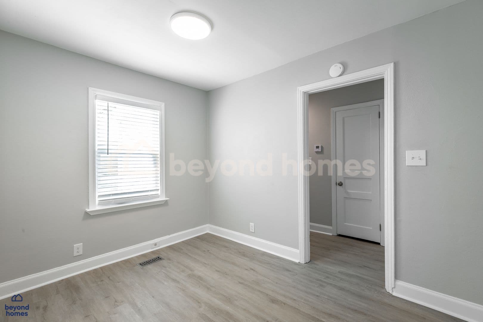 Chattanooga House: 4242 Covington Drive