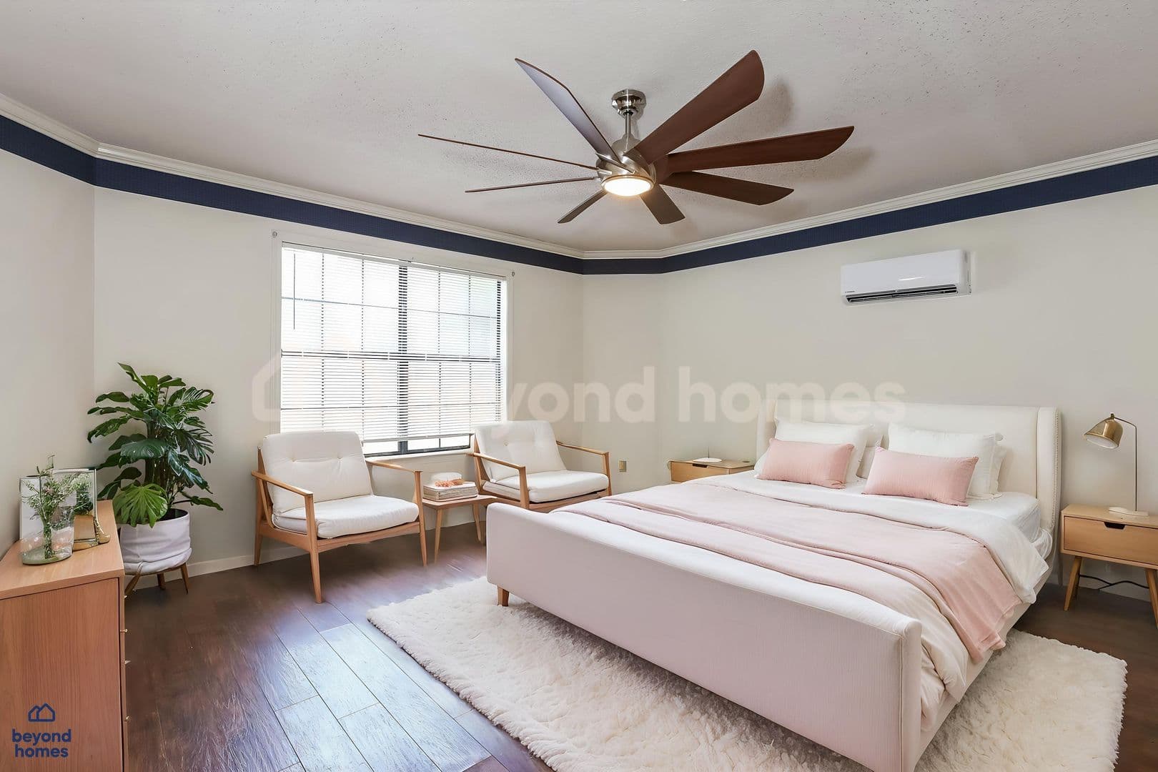 Sherwood House: 125 Jessica Dr