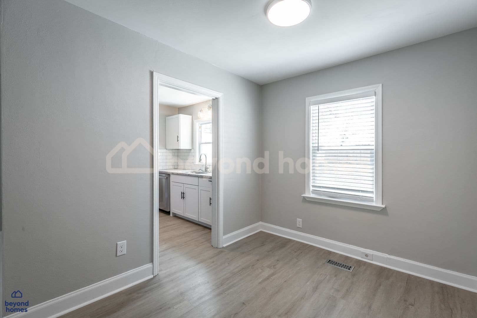 Chattanooga House: 4242 Covington Drive