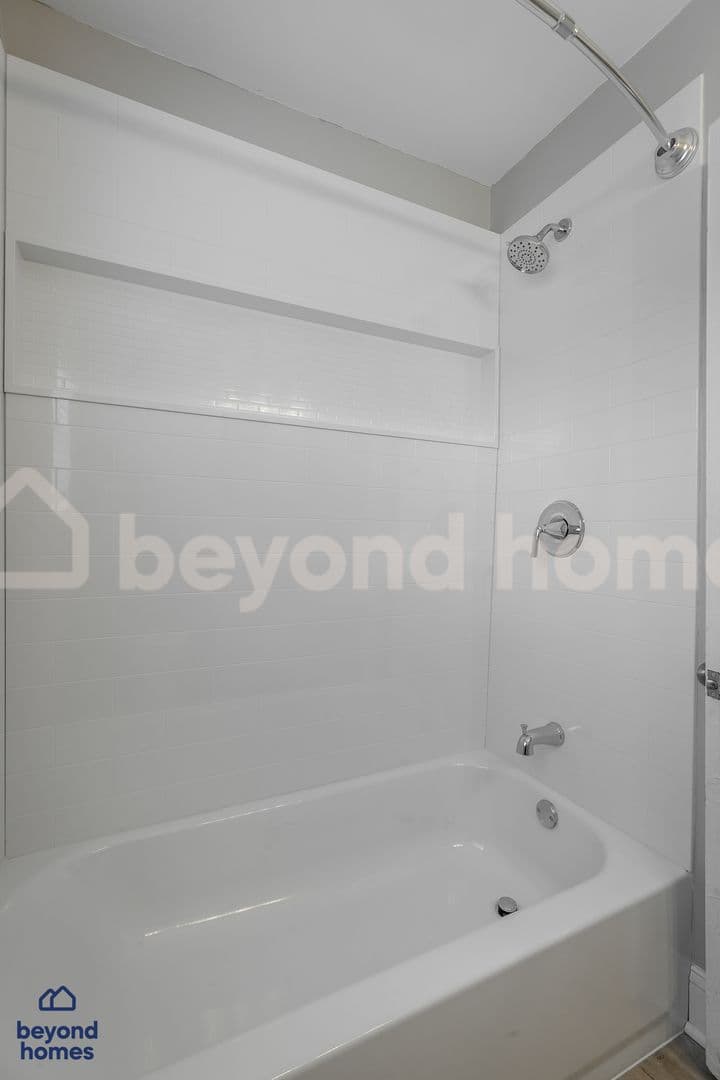 Chattanooga House: 4242 Covington Drive