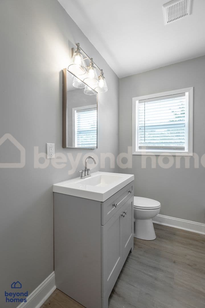 Chattanooga House: 4242 Covington Drive