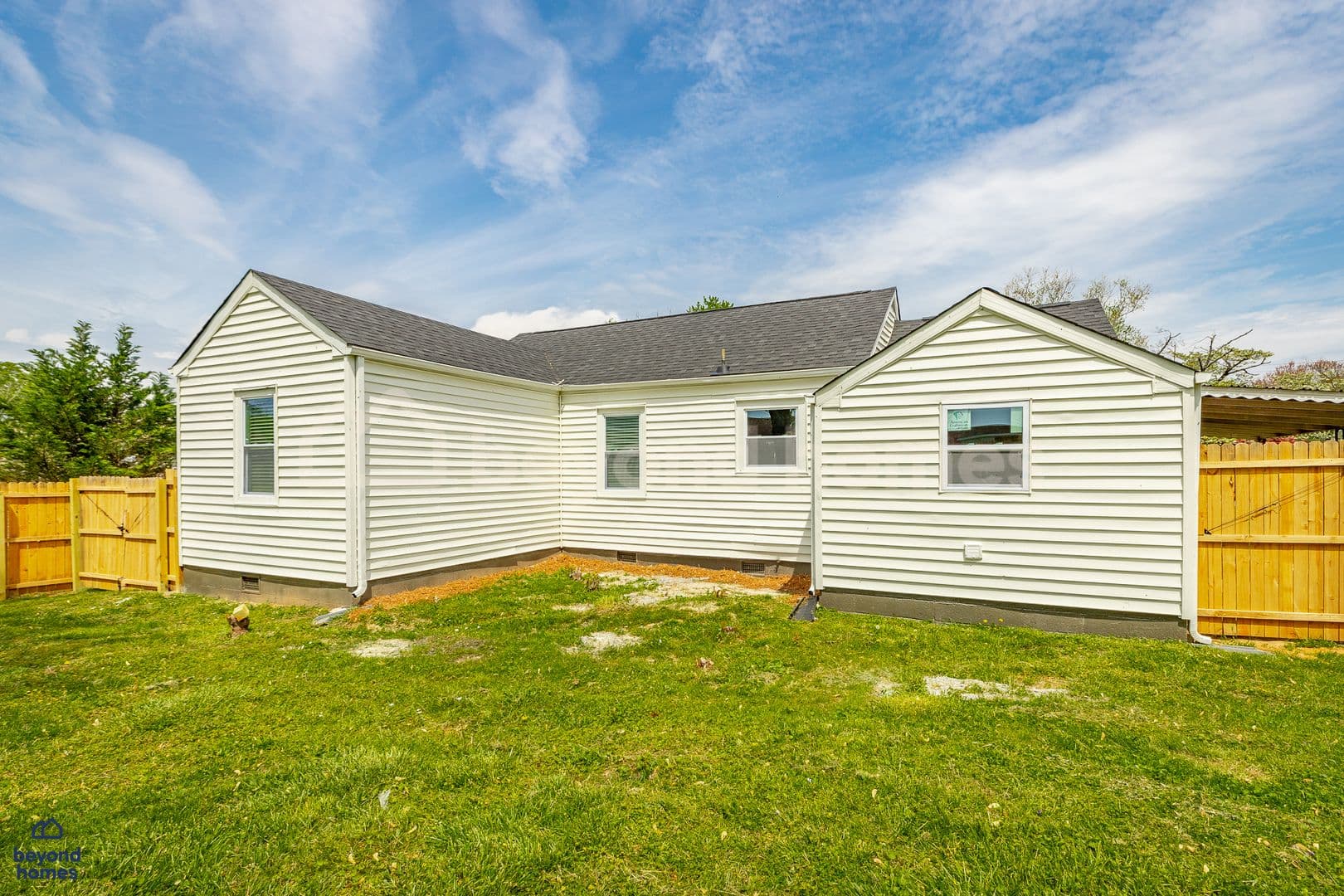 Chattanooga House: 4242 Covington Drive