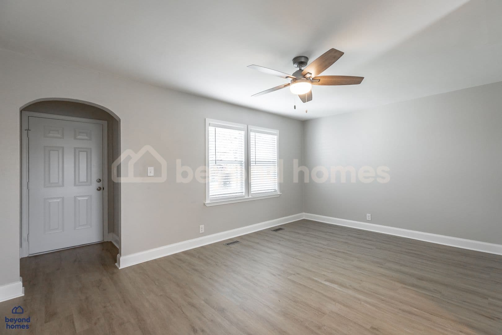 Chattanooga House: 4242 Covington Drive
