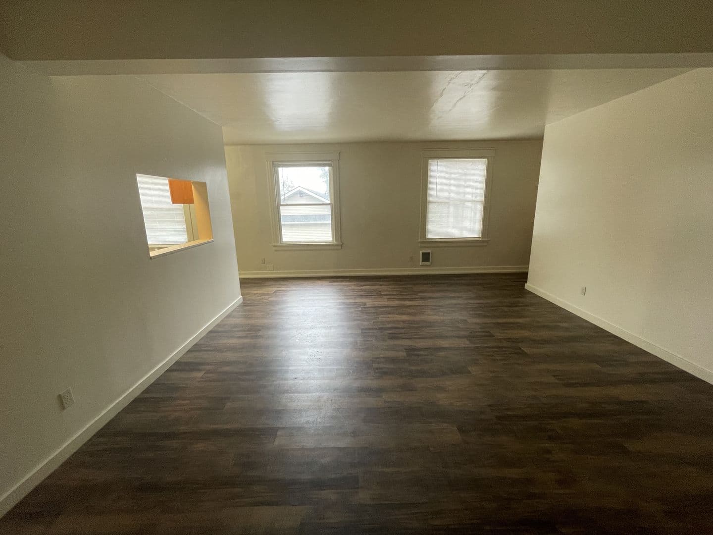 Centralia Apartment: 701 H Street