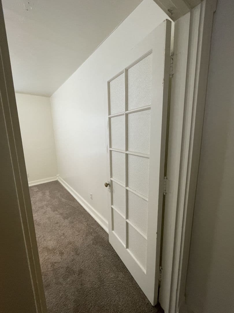 Centralia Apartment: 701 H Street