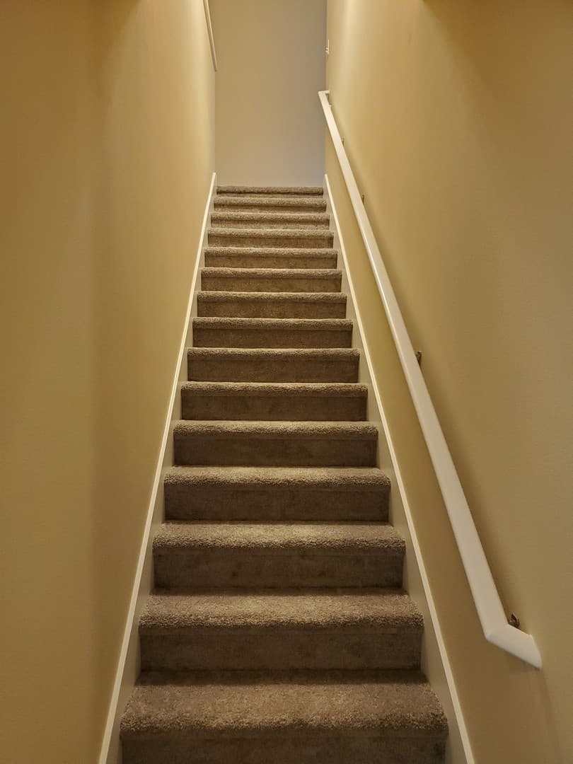 Centralia Townhome: 1917 Ahlers Ave