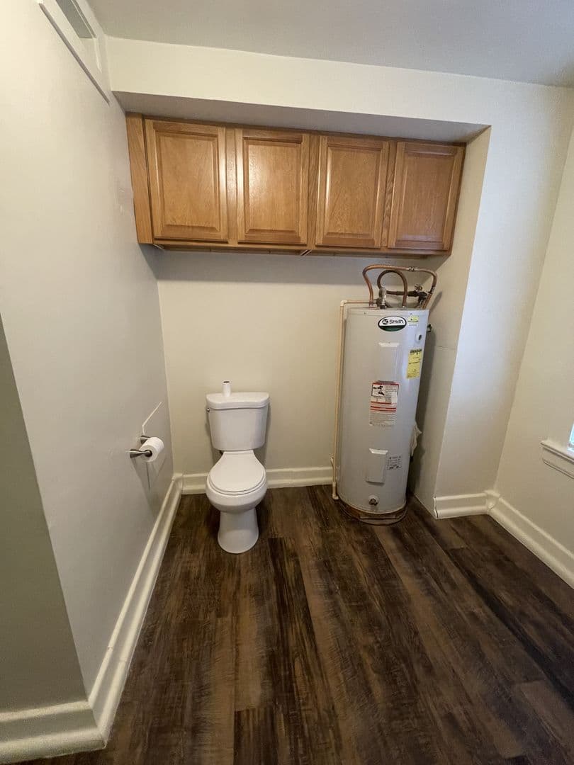 Centralia Apartment: 701 H Street