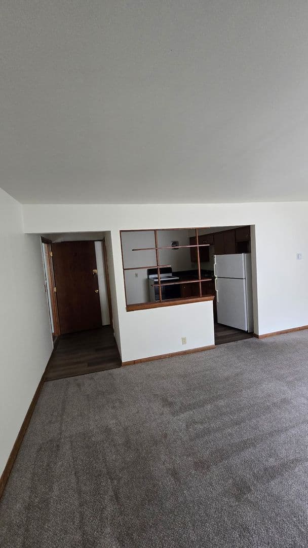 Milwaukee Apartment: 4133-4200 S. 51st Street