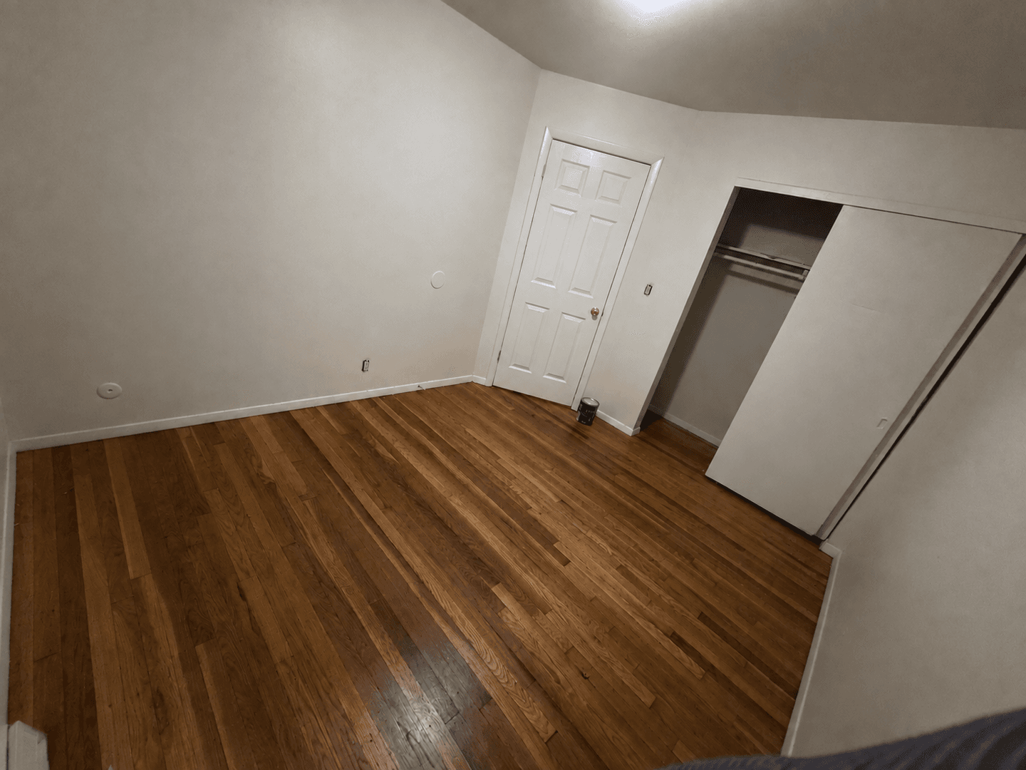 Milwaukee Townhome: 119 S 70th St