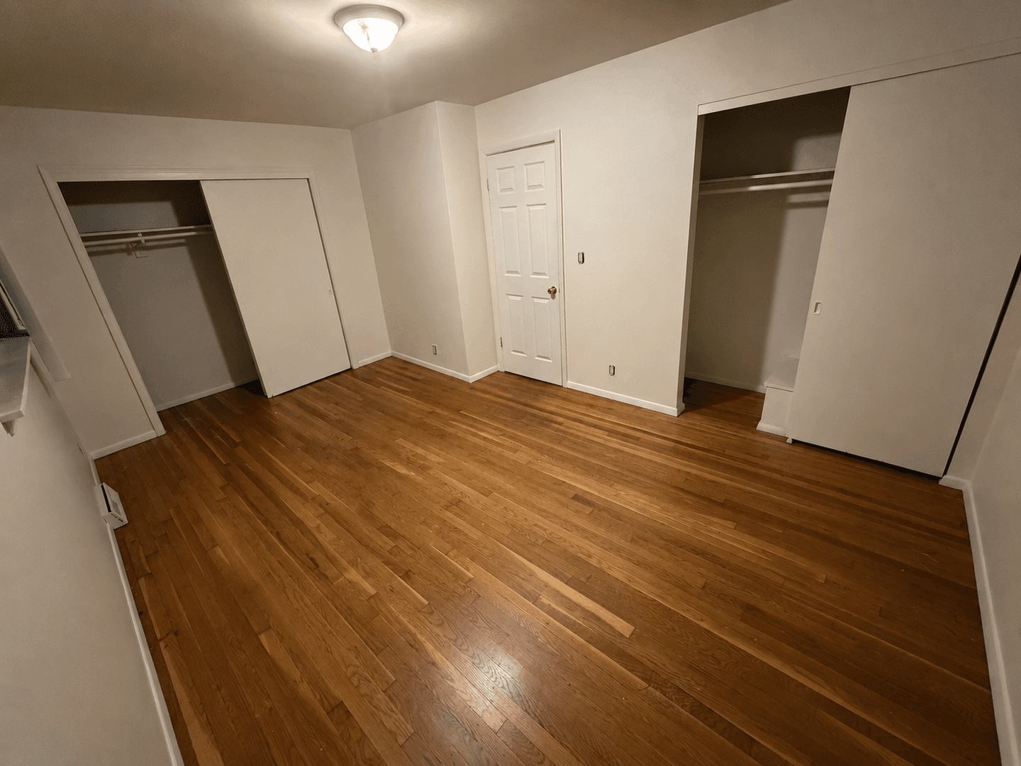 Milwaukee Townhome: 119 S 70th St