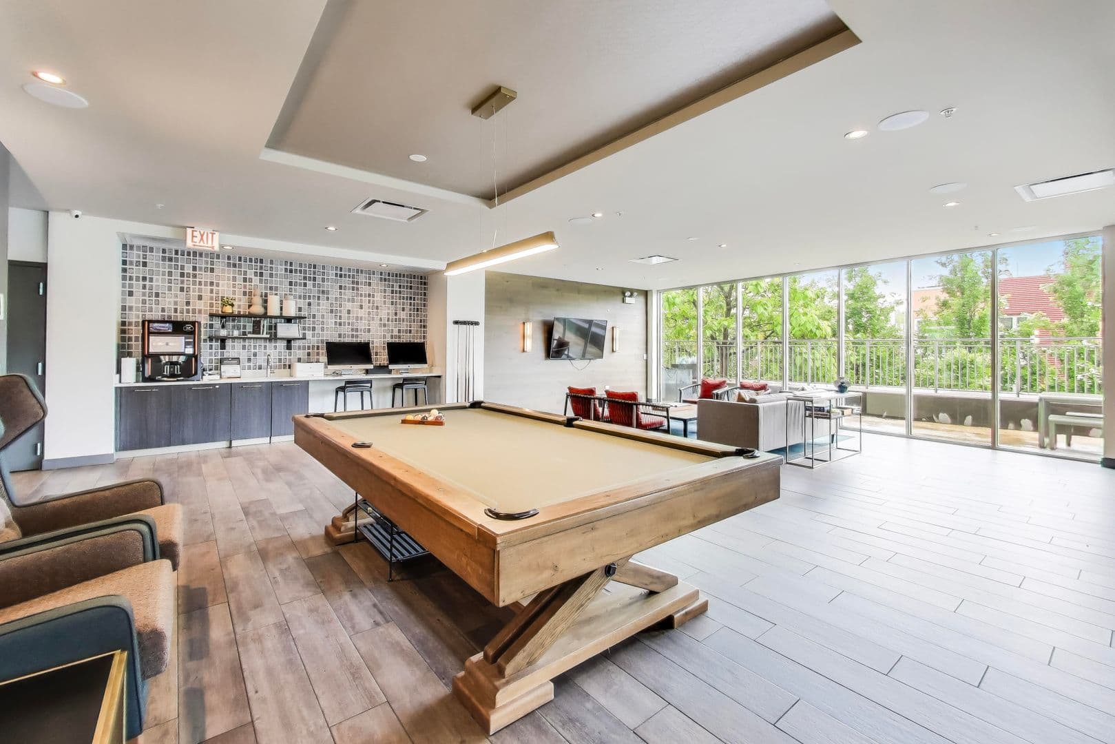 Chicago Apartment: 1743 North Leavitt St