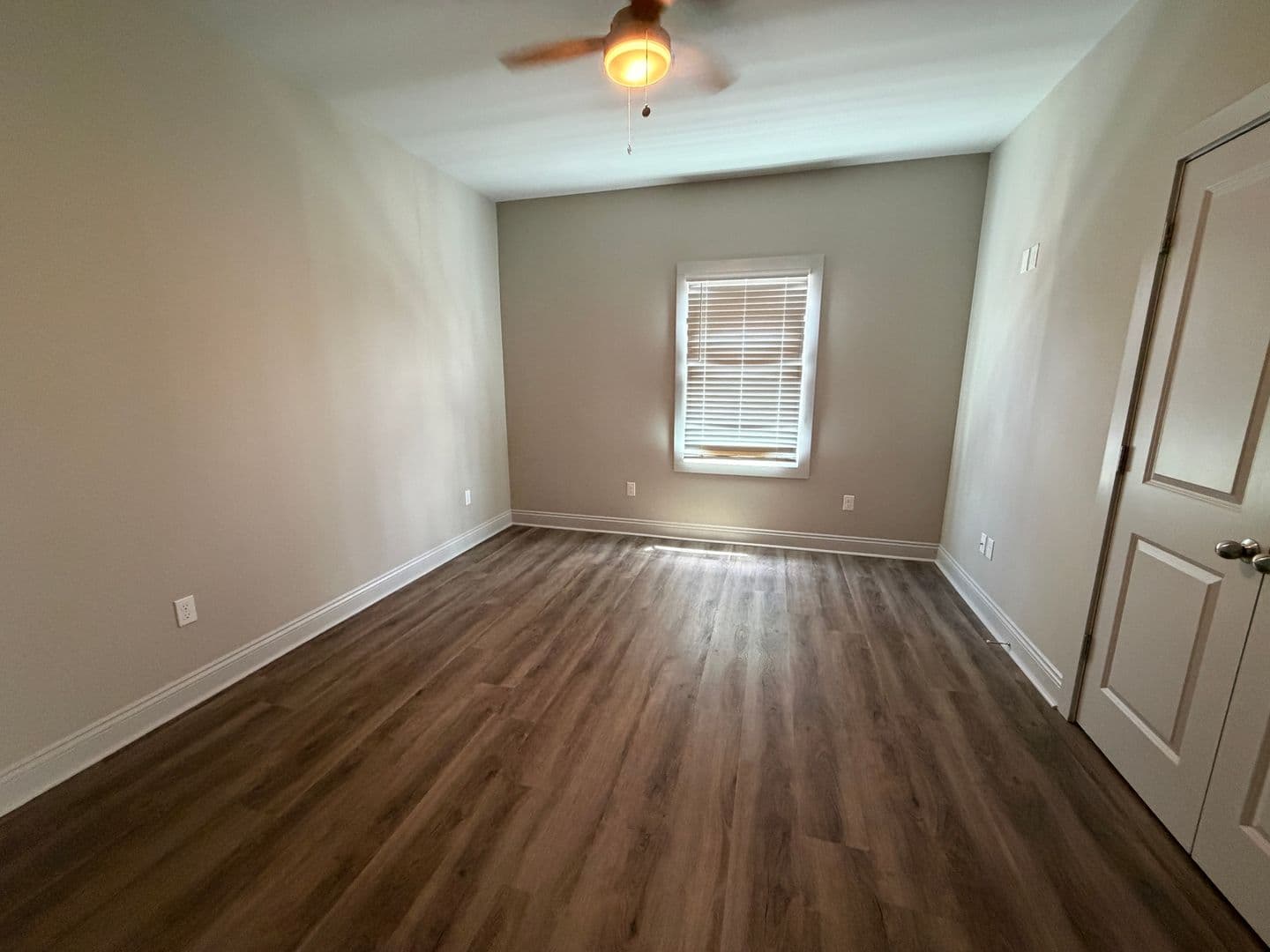 Lake Charles House: 621 Hodges St