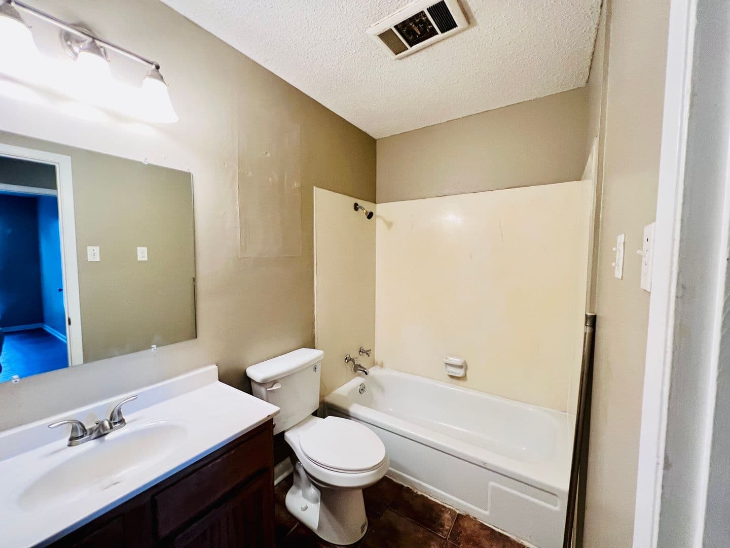 Lafayette Townhome: 403 Fox Run Ave