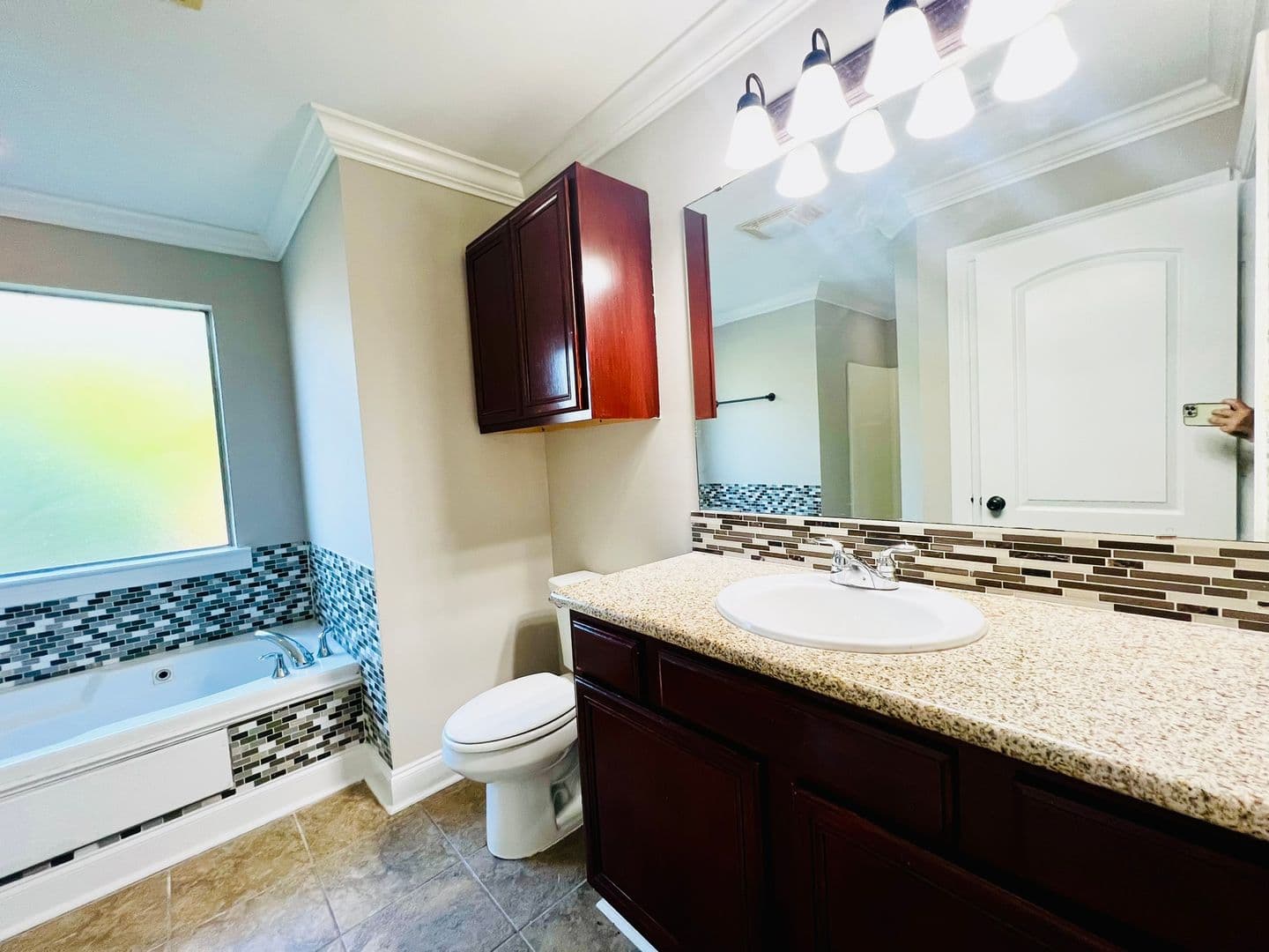 Youngsville House: 204 King Arthurs Way
