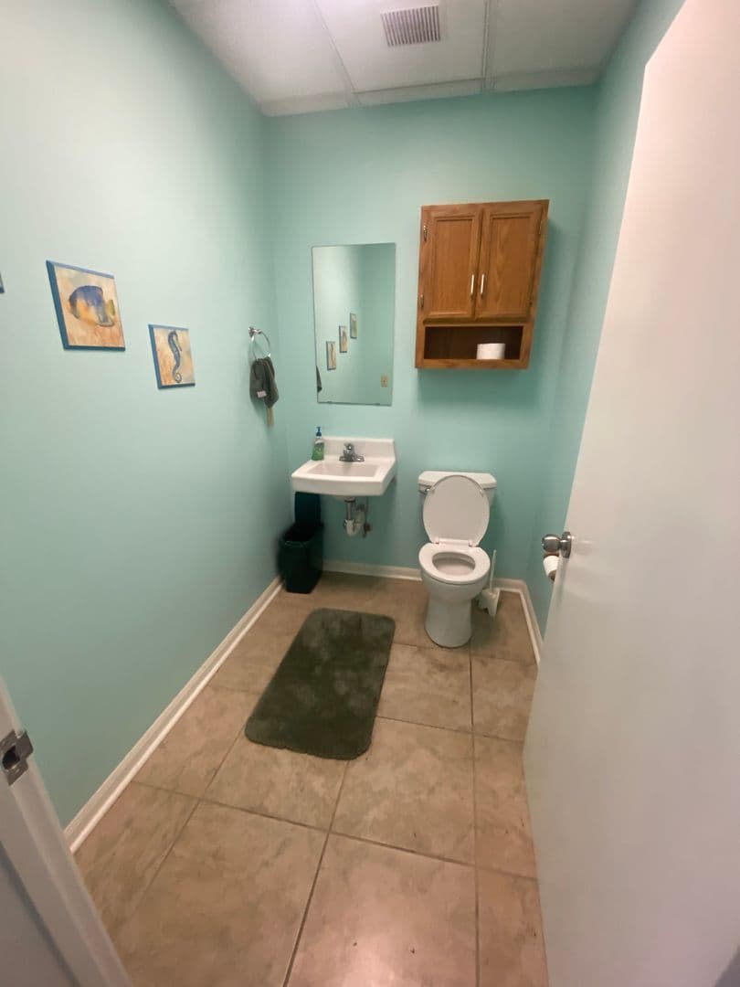 Saint Martinville House: 1042 Banker Road