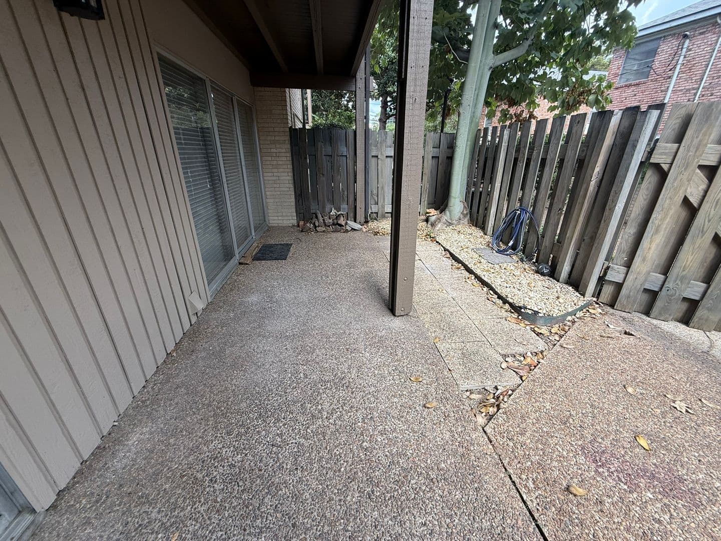Lafayette House: 1008 S College Road, 104