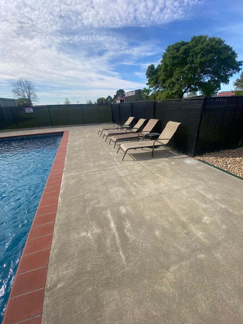 Saint Martinville House: 1042 Banker Road