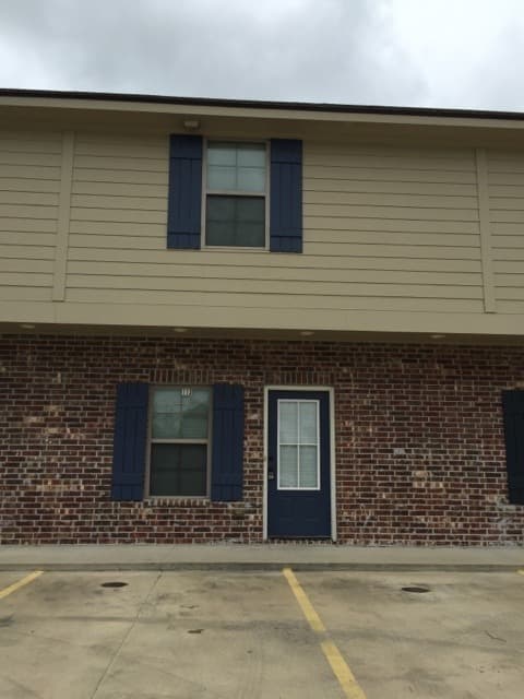 Lafayette Townhome: 113 Flurry Ln