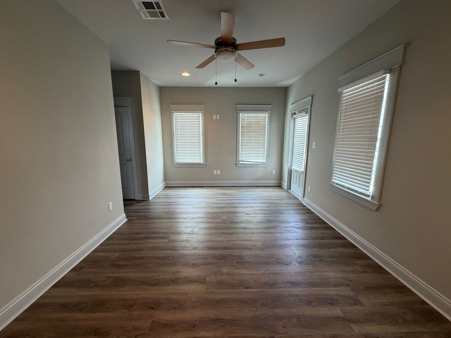 Lake Charles House: 621 Hodges St