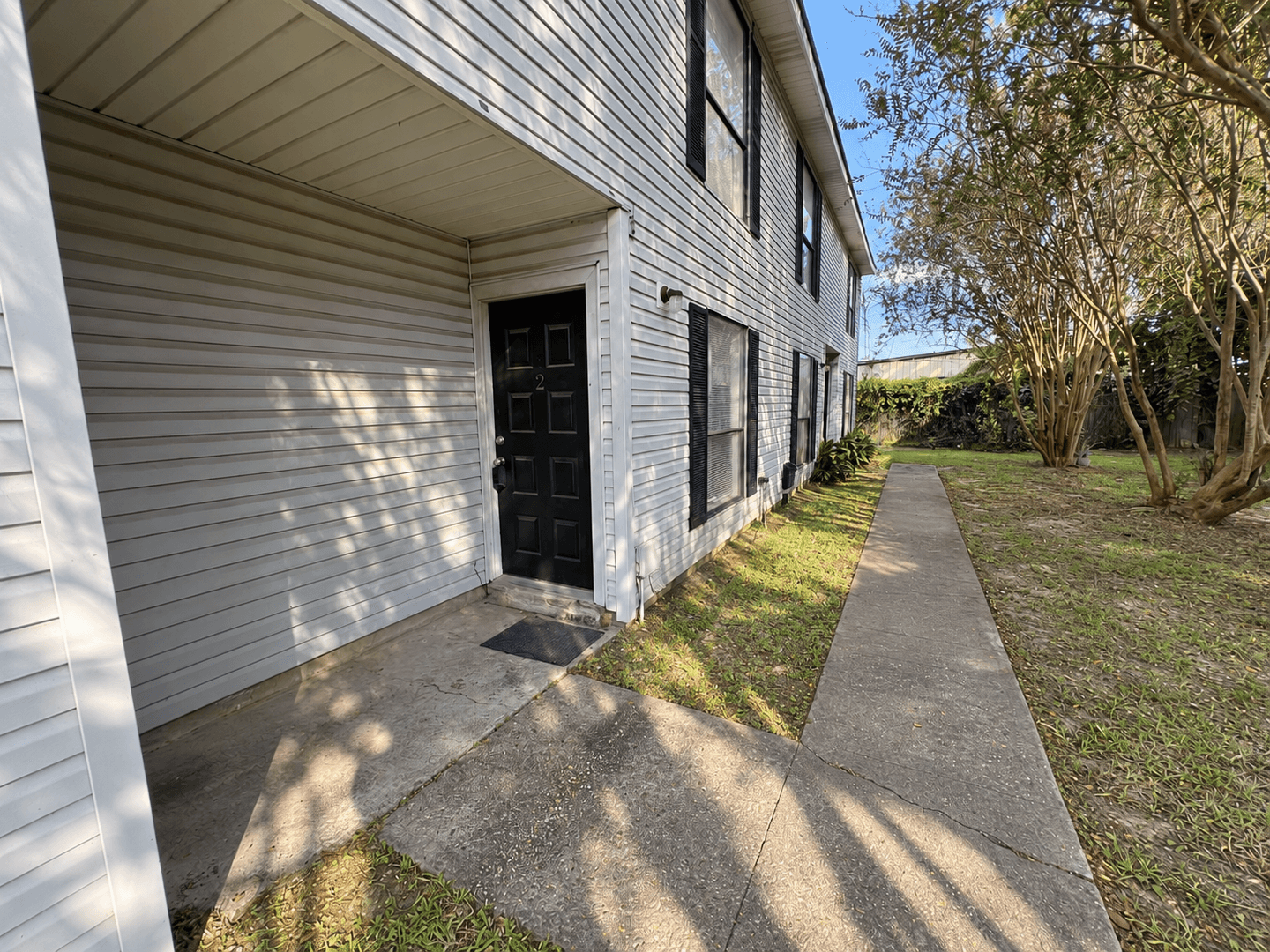 Baton Rouge Apartment: 1940 Southpointe Dr