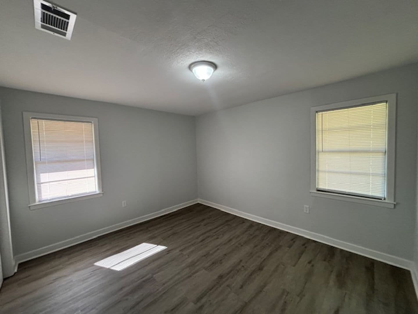 Baton Rouge House: 8447 S Parkland Drive