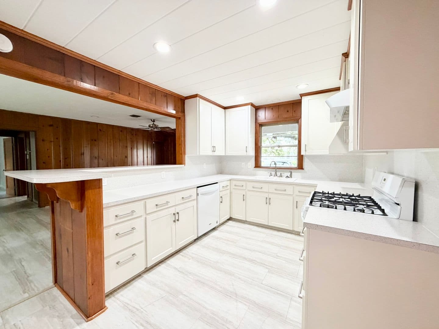 Lafayette House: 516 St Joseph