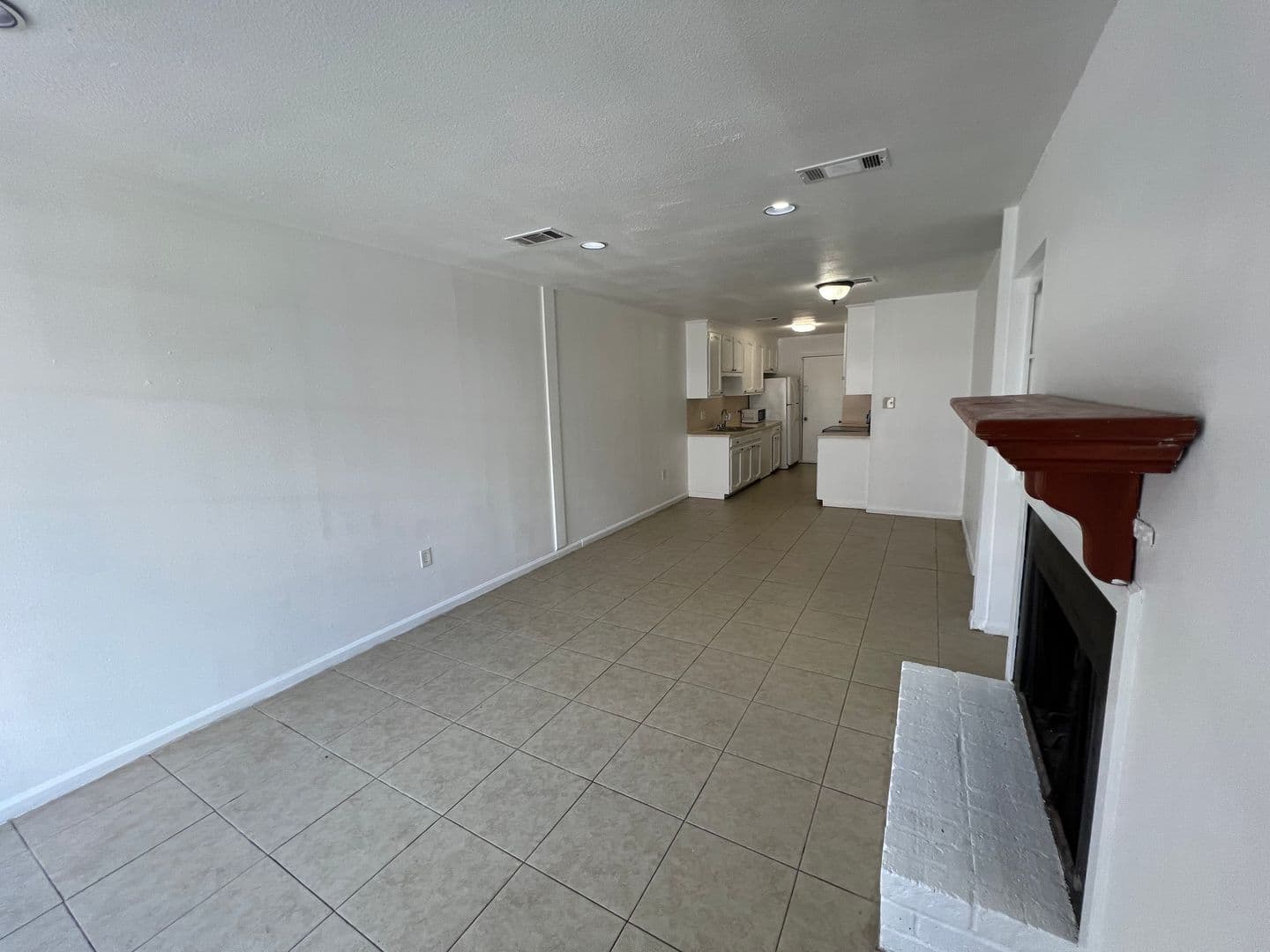 Baton Rouge Apartment: 10612 Stanley Aubin Ln