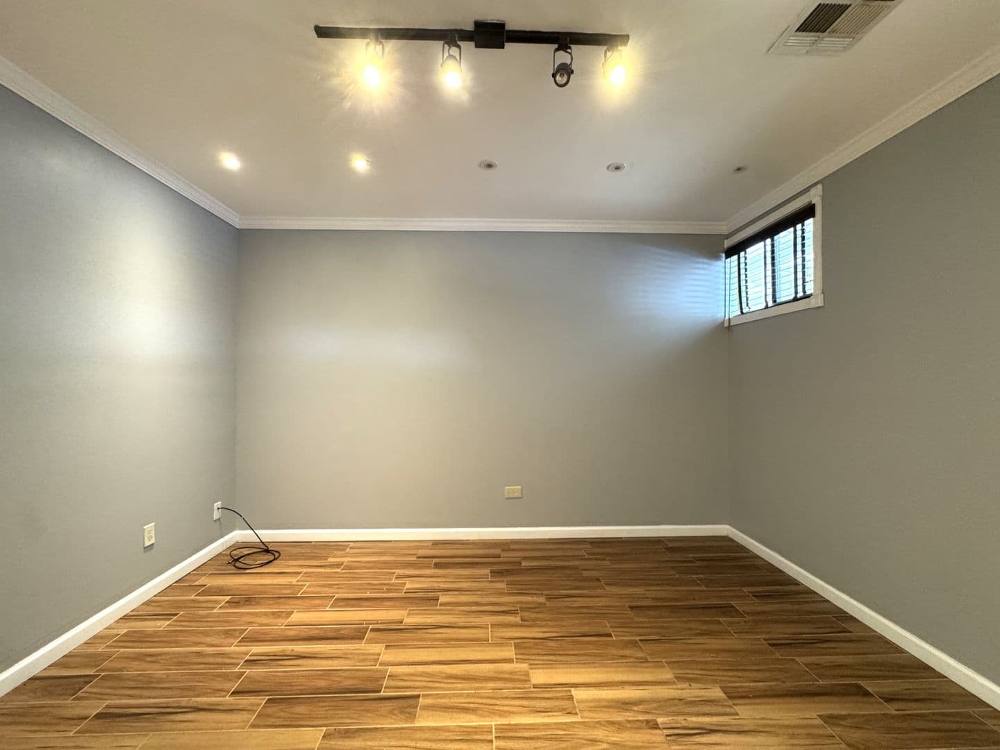 Lake Charles Apartment: 3108 Aster St