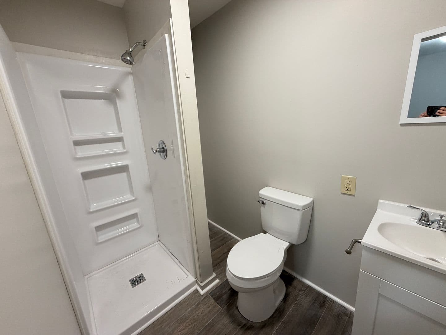 Lake Charles Apartment: 2425 1/2 Broad St