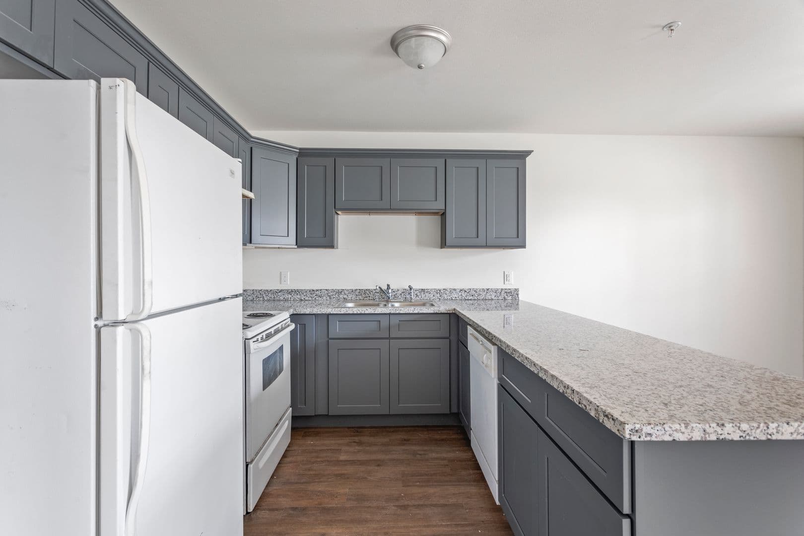 Lake Charles Apartment: 2400 Fruge Street