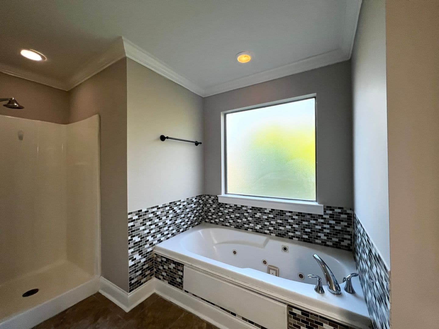 Youngsville House: 204 King Arthurs Way