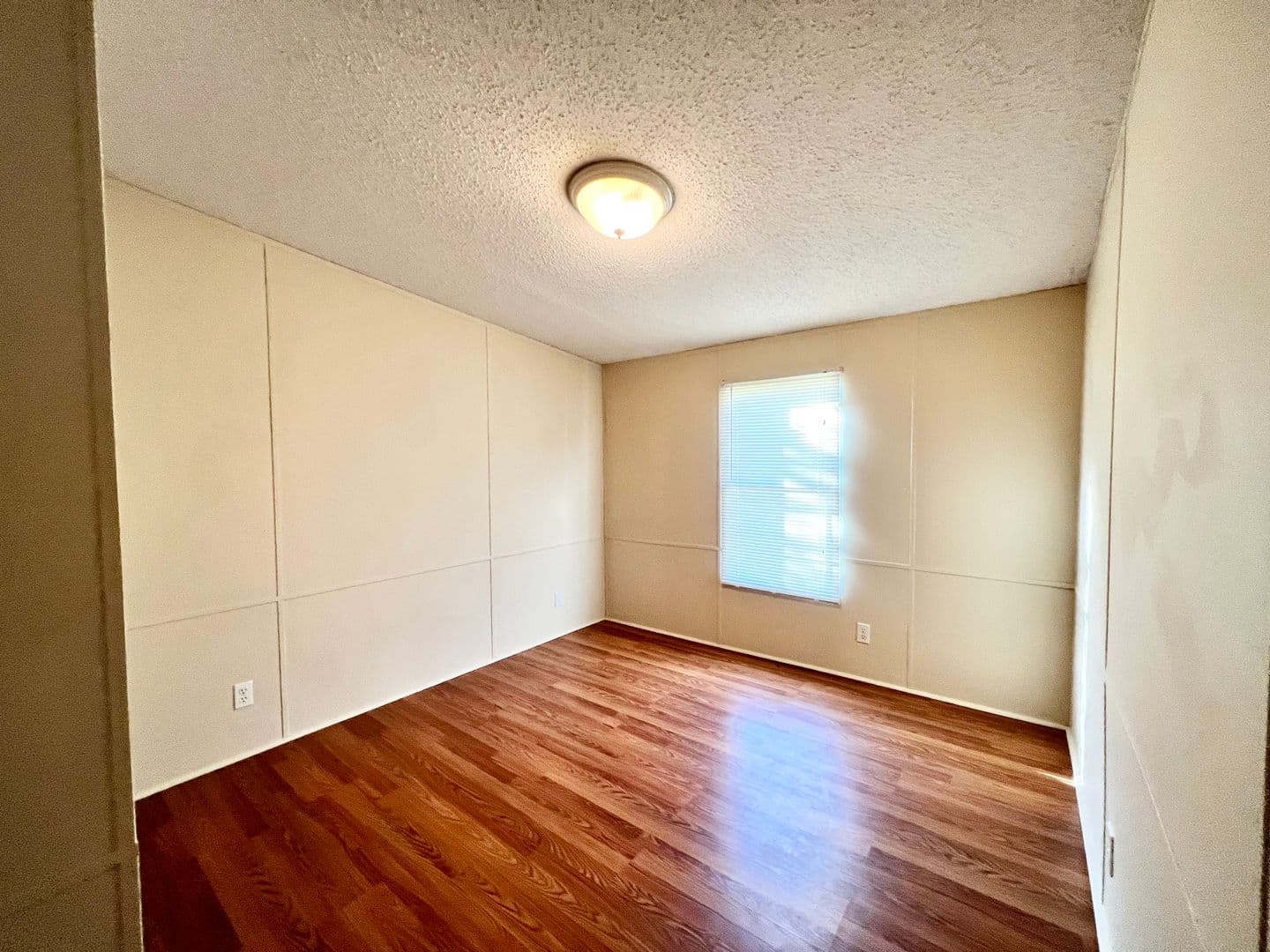 Carencro House: 1200 Post Road