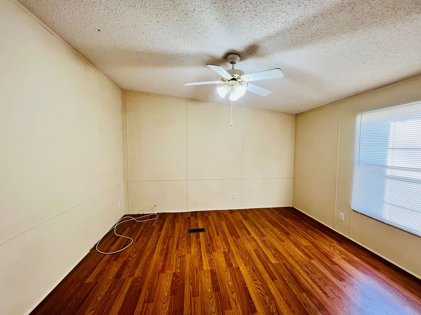 Carencro House: 1200 Post Road