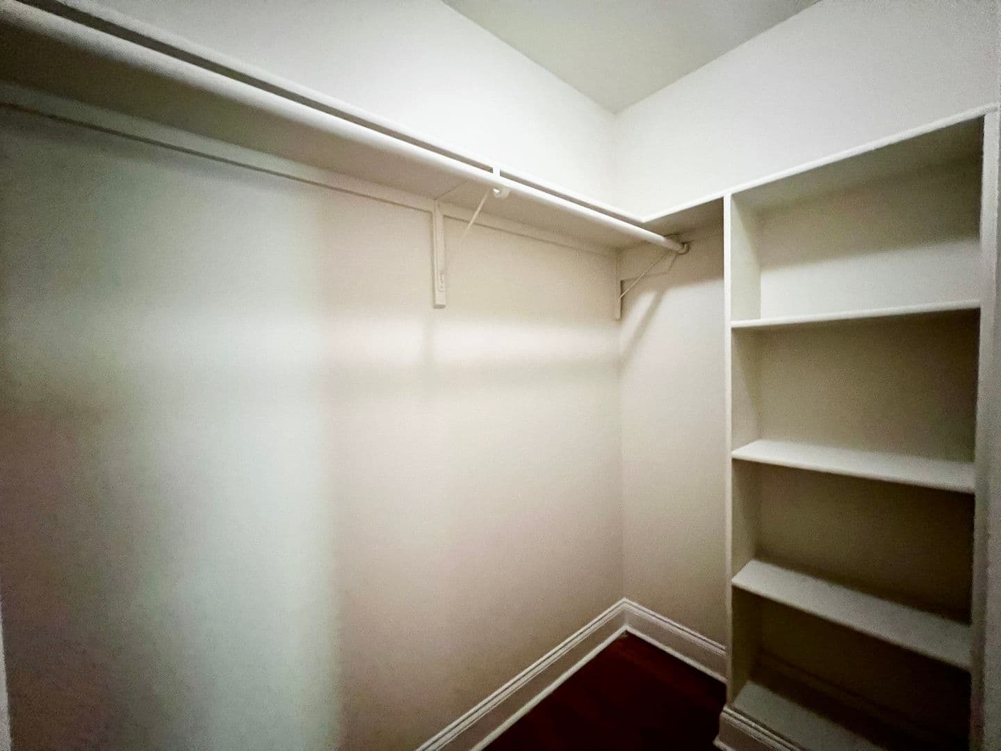 Youngsville House: 204 King Arthurs Way