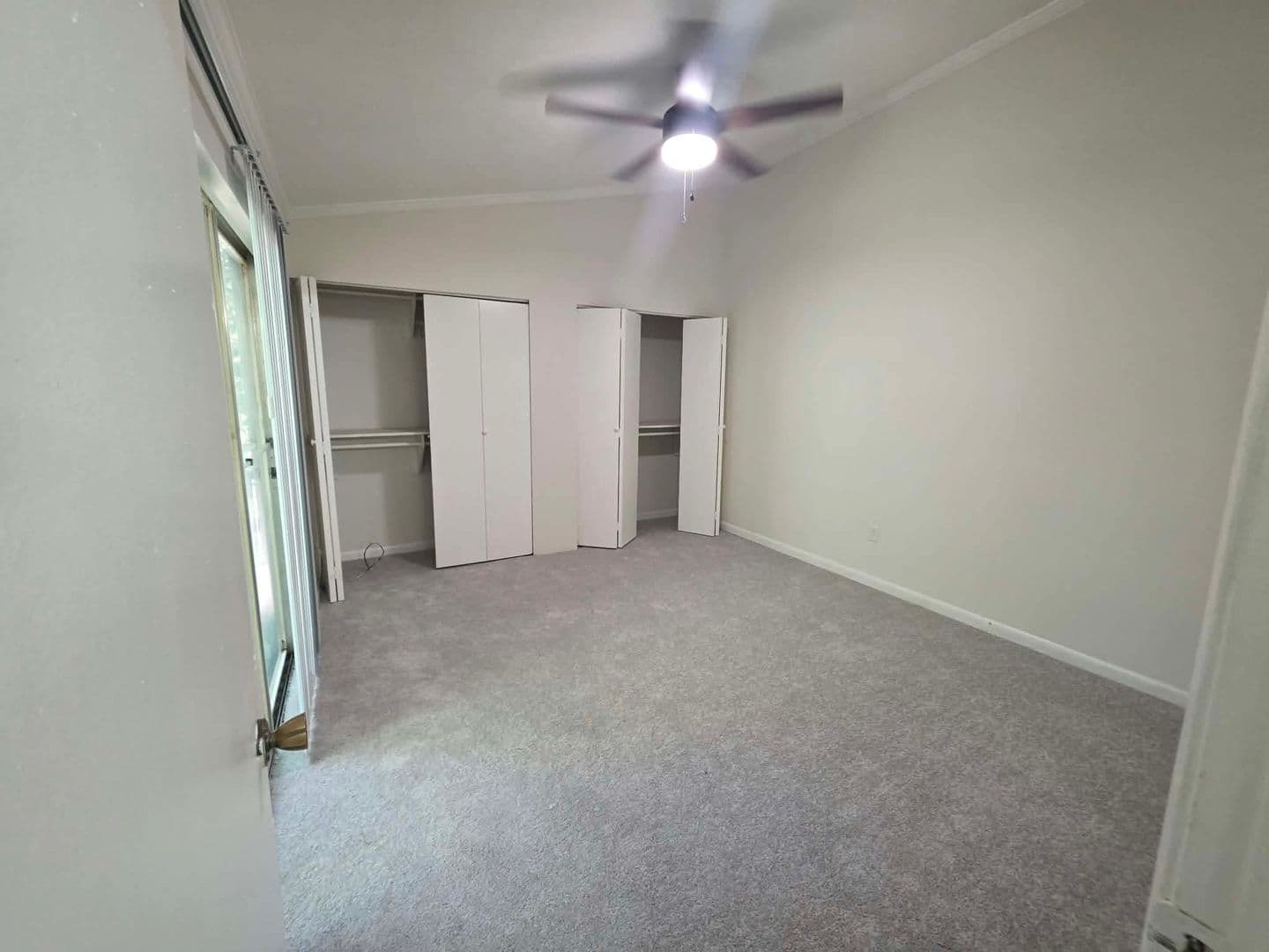 Lafayette Townhome: 302 Pillette Road