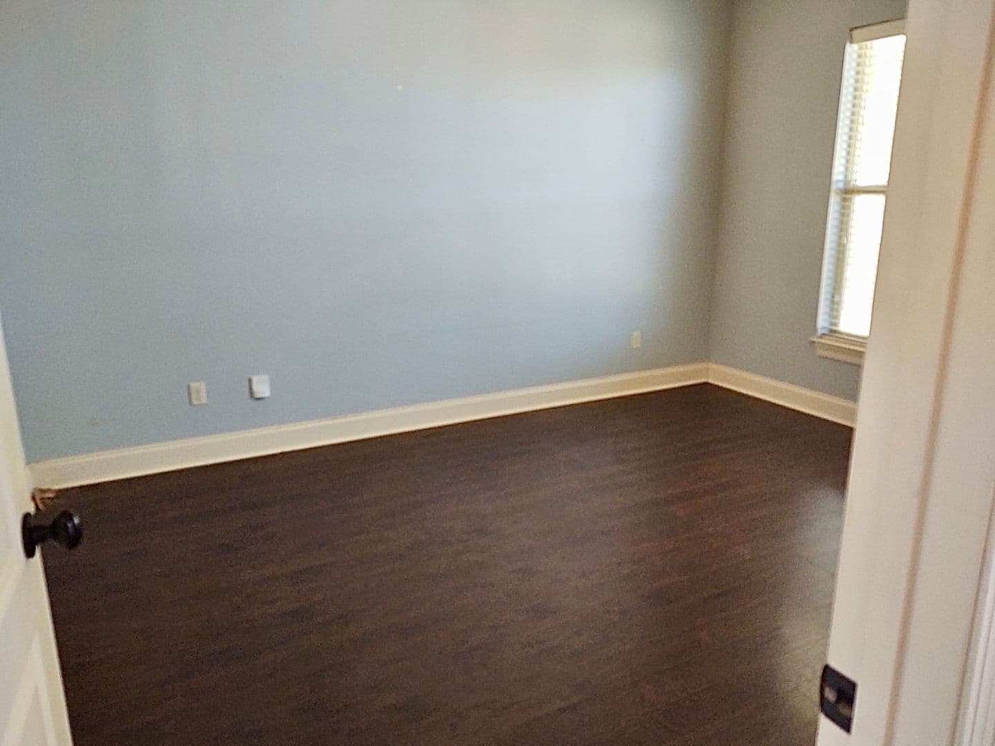 Lafayette House: 127 Range Drive