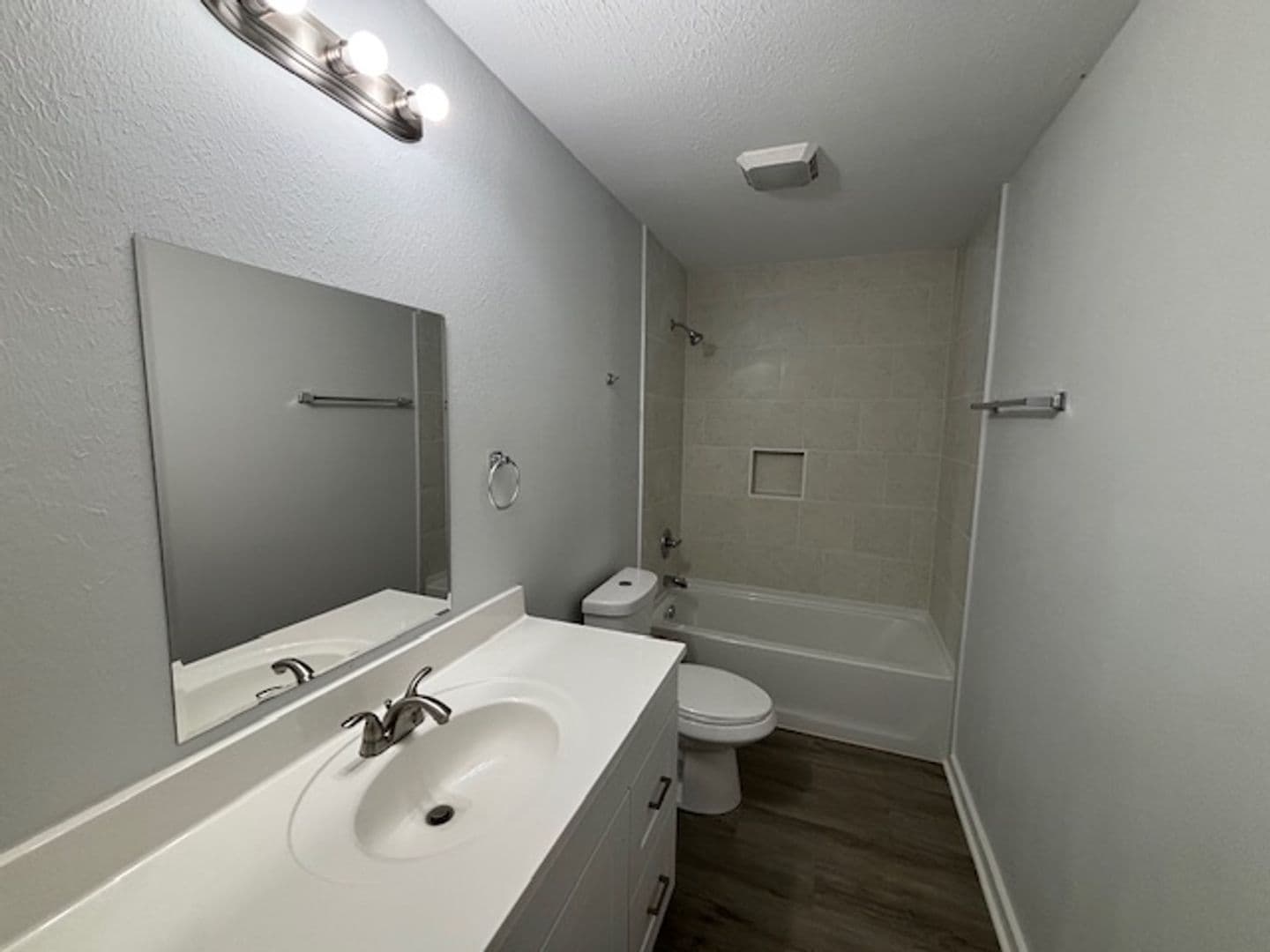 Baton Rouge House: 8447 S Parkland Drive