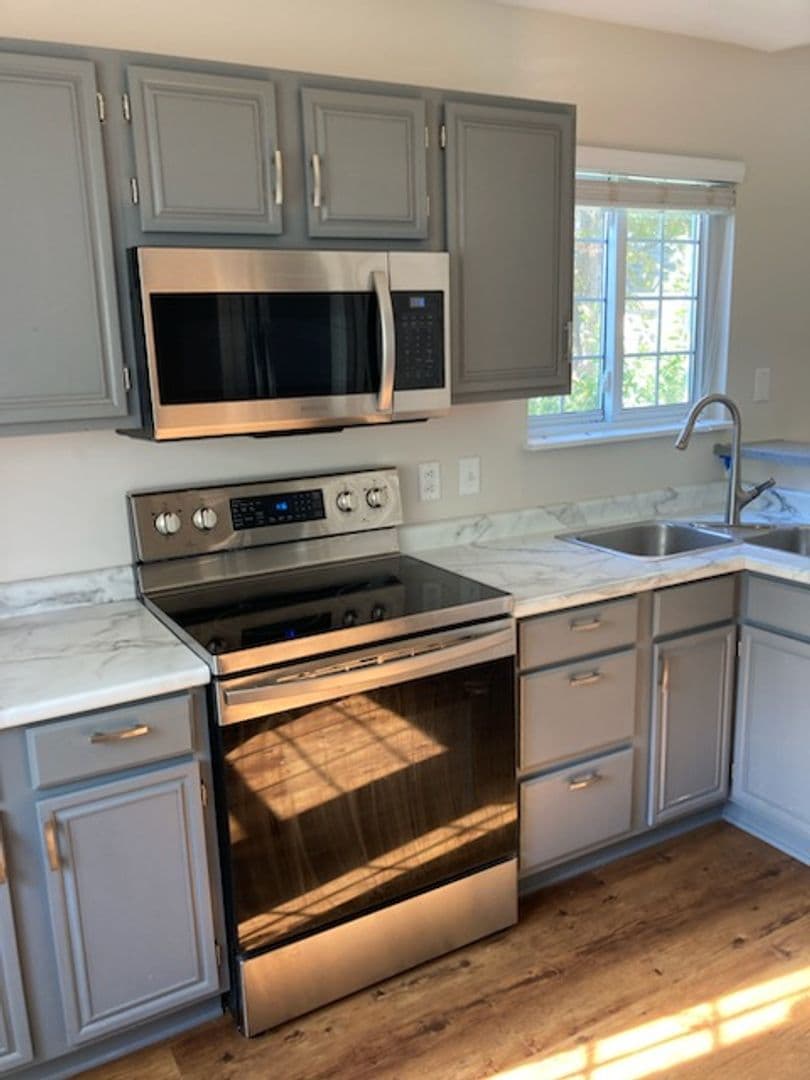 Indianapolis House: 8446 Vilburnum Court