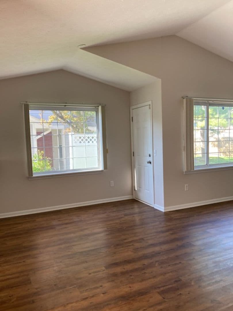 Indianapolis House: 8446 Vilburnum Court