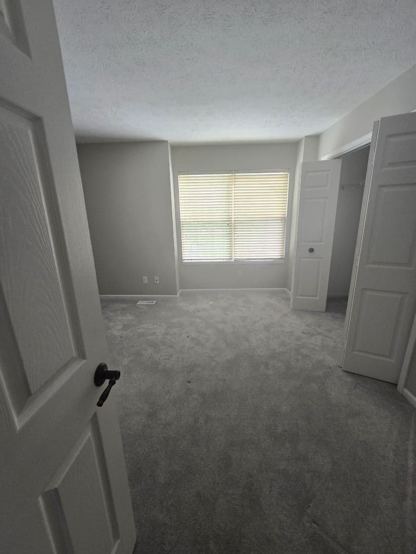 Indianapolis House: 5425 Nighthawk Dr, Indianapolis, IN 46254
