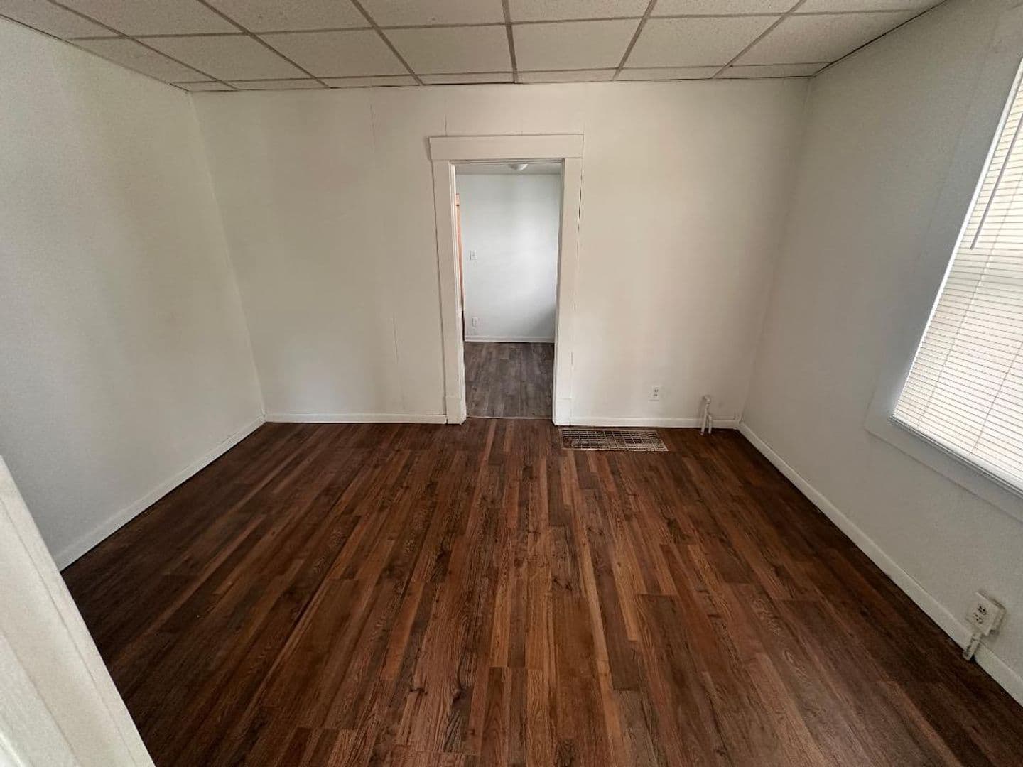 Beech Grove Apartment: 68 N 7th Ave