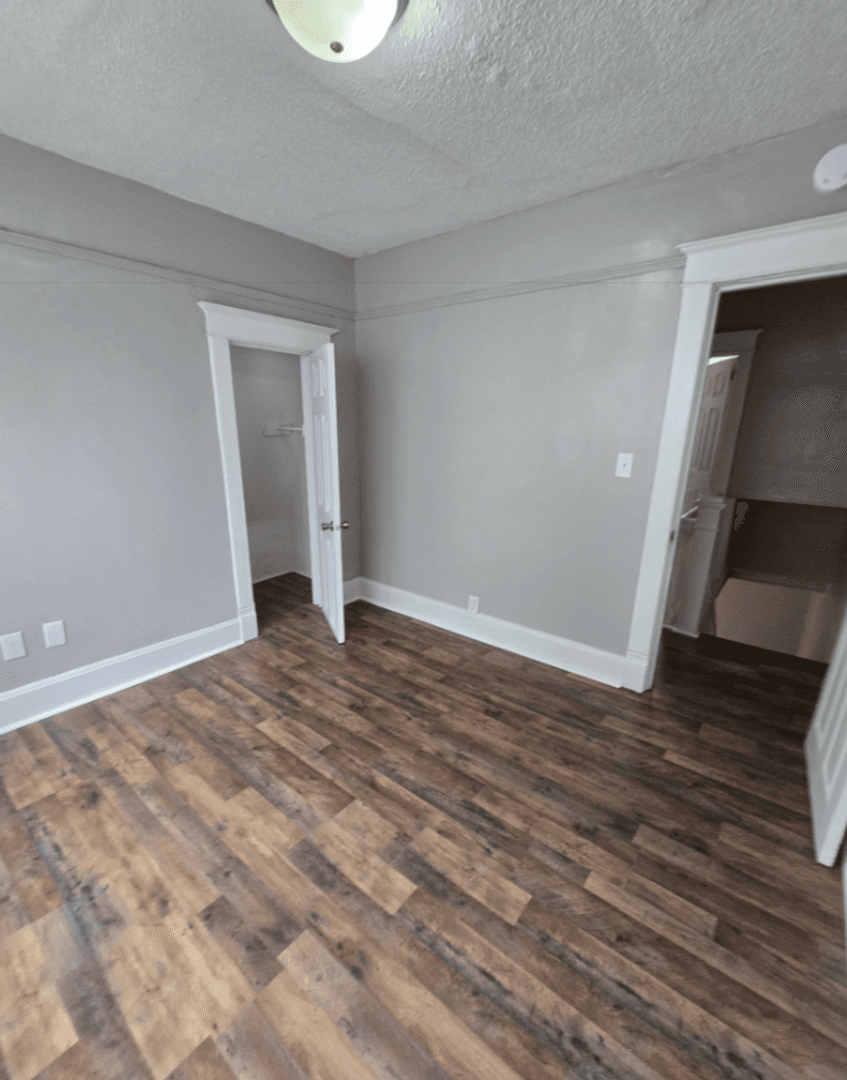 Indianapolis House: 1020 N Ewing