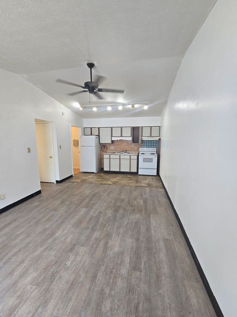 Greenwood Apartment: 742 Loews Blvd