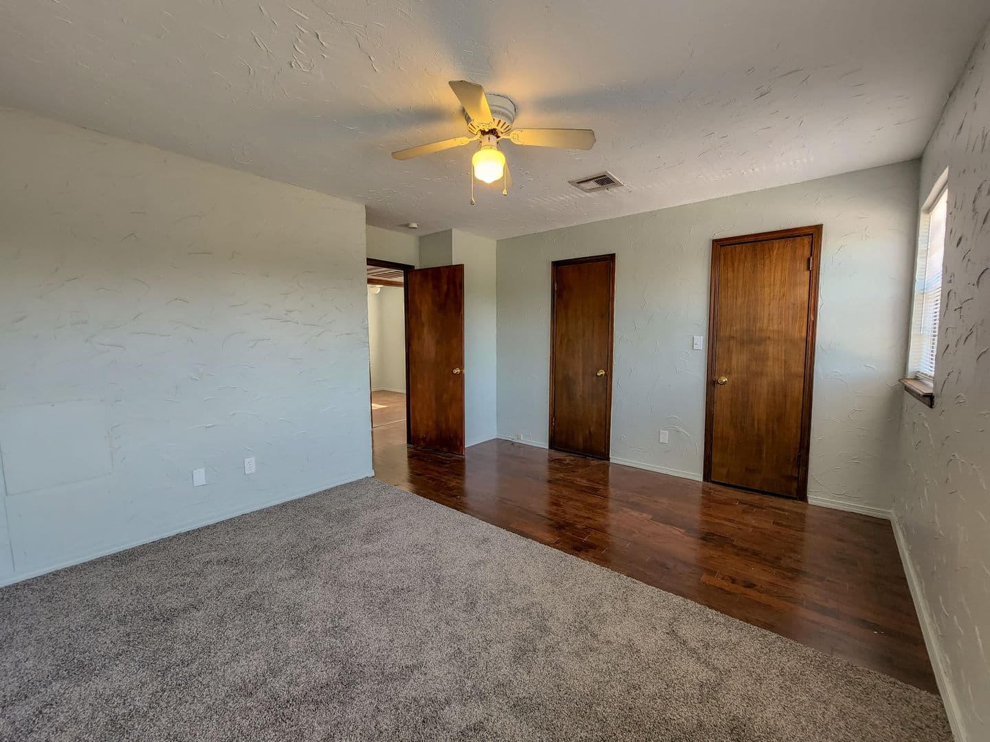 Shawnee House: 3901 N Kickapoo Unit 40