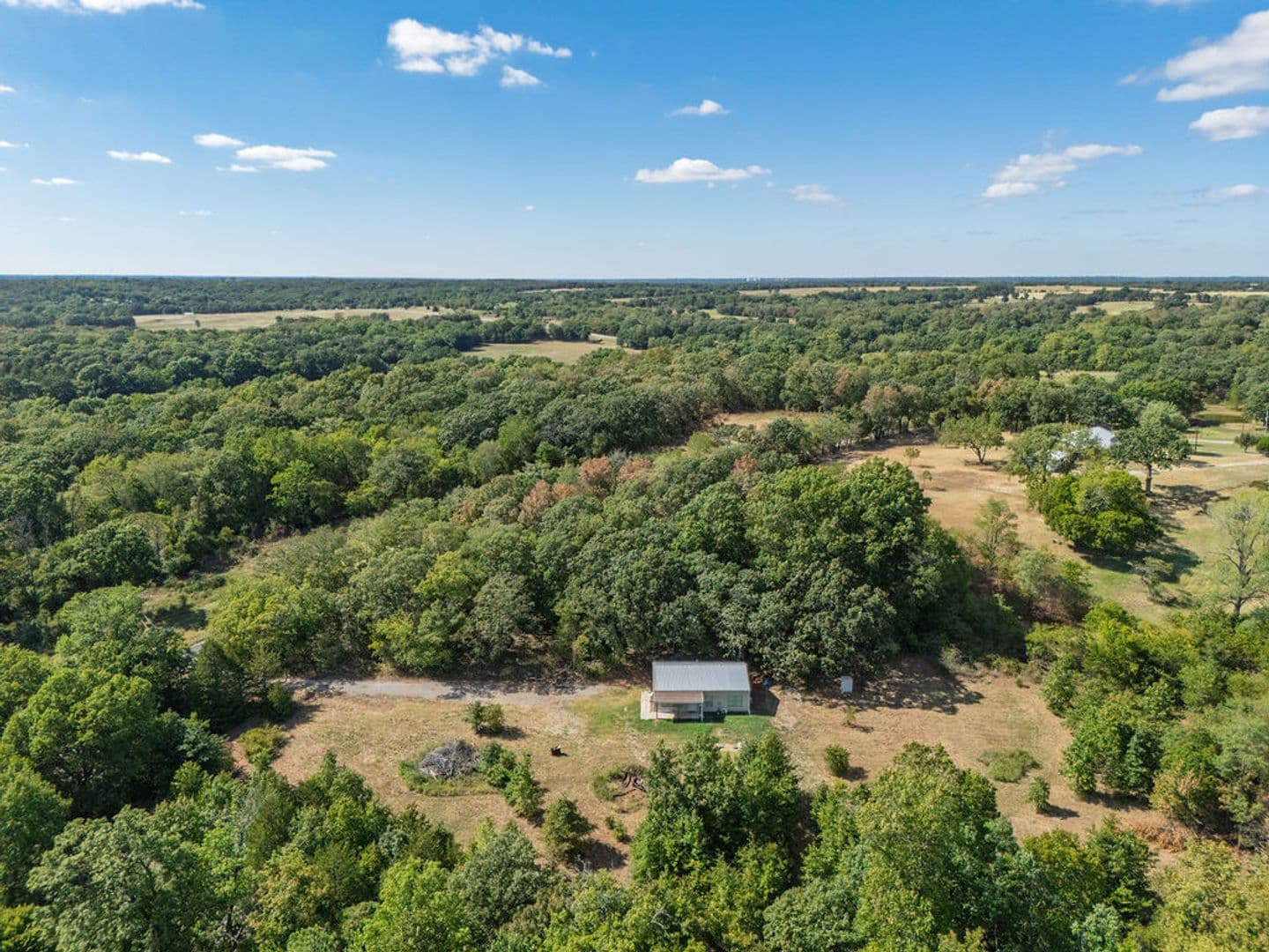 Tecumseh House: 21427 Rock Creek Rd