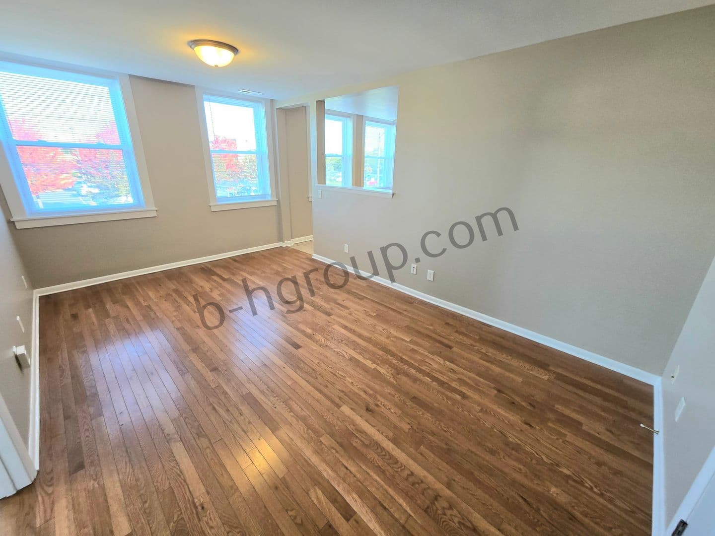 Kenosha Apartment: 1351 52nd St