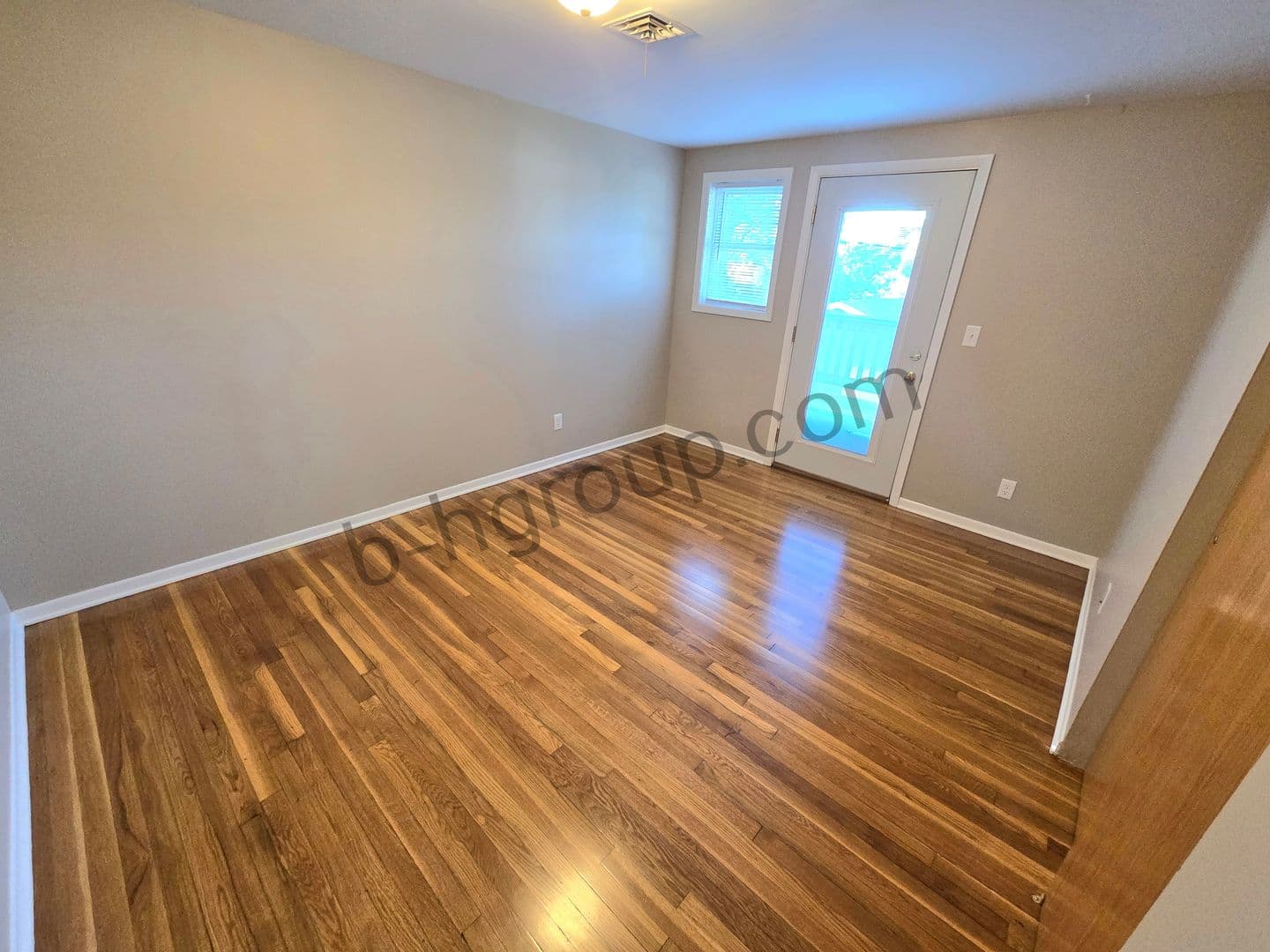 Kenosha Apartment: 2409 81st St