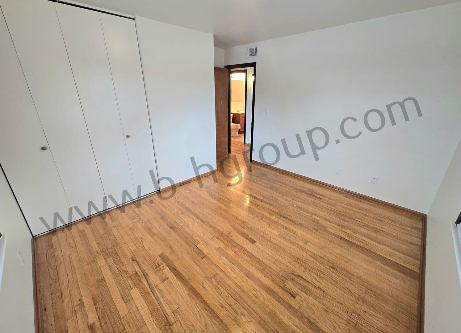 Kenosha Apartment: 2105 80th St