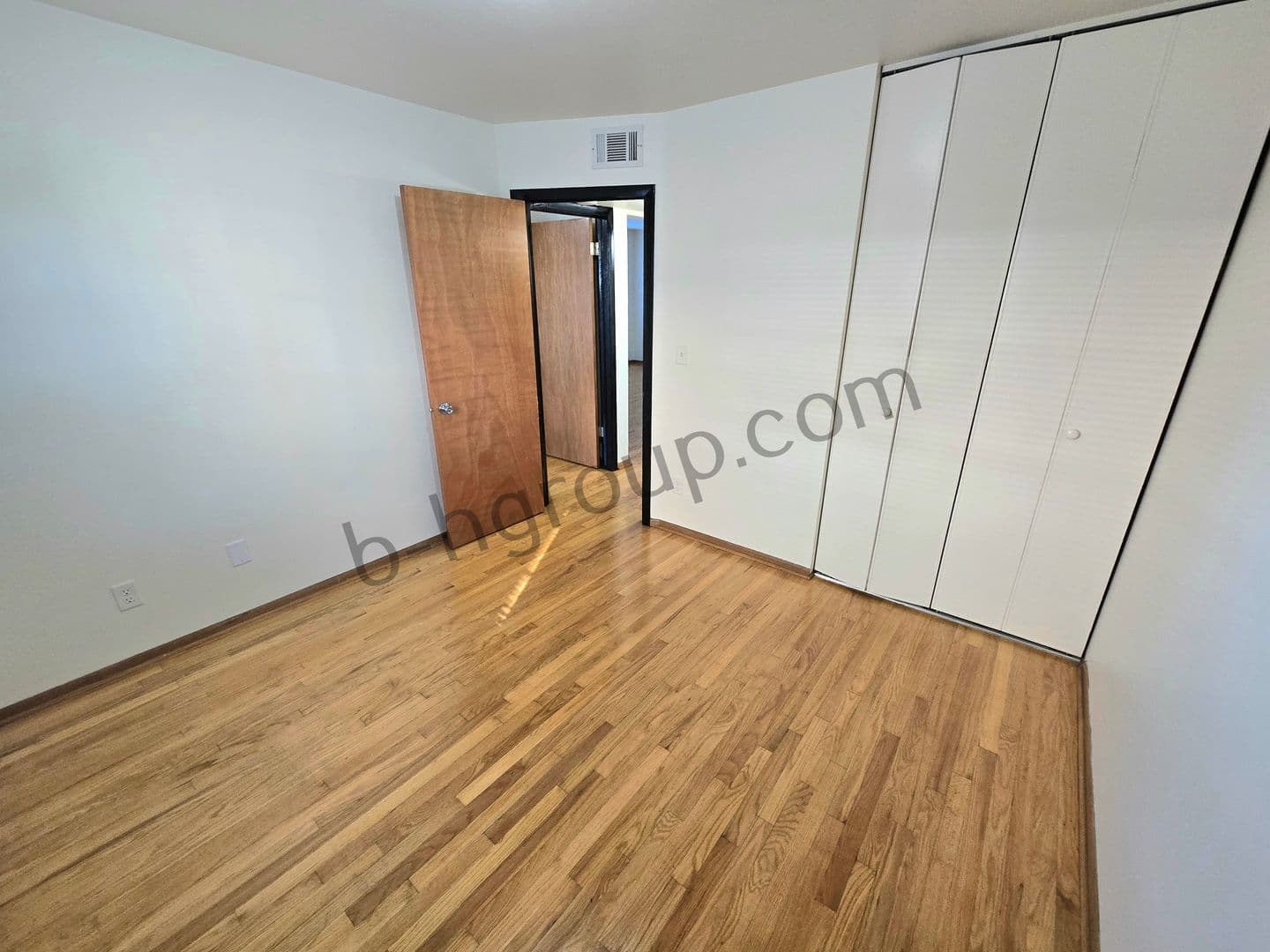Kenosha Apartment: 2105 80th St
