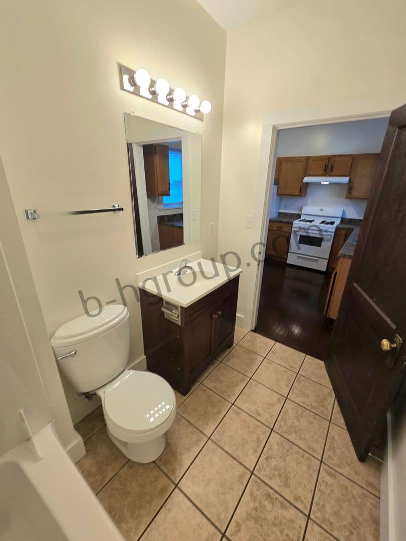 Kenosha Apartment: 6100 18th Ave